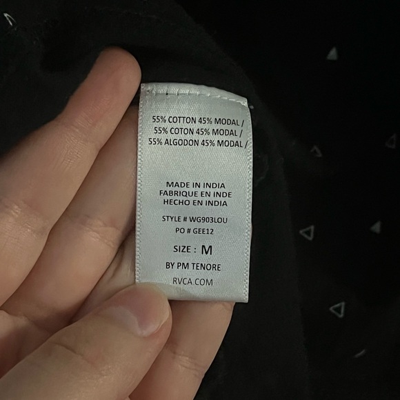 🤎3/$10 RVCA Triangle Tank Medium - Picture 10 of 12